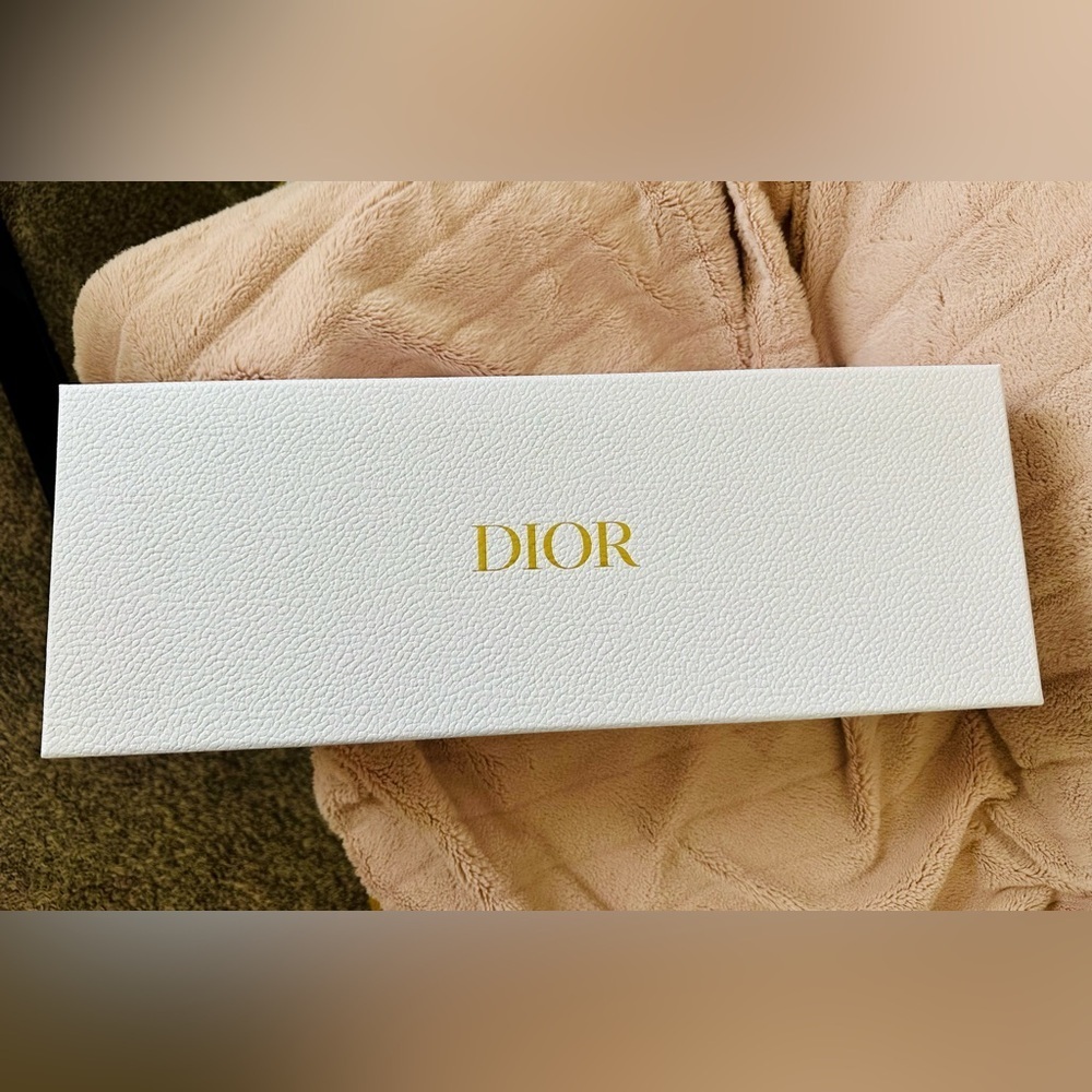 Dior White and Gold Long Box